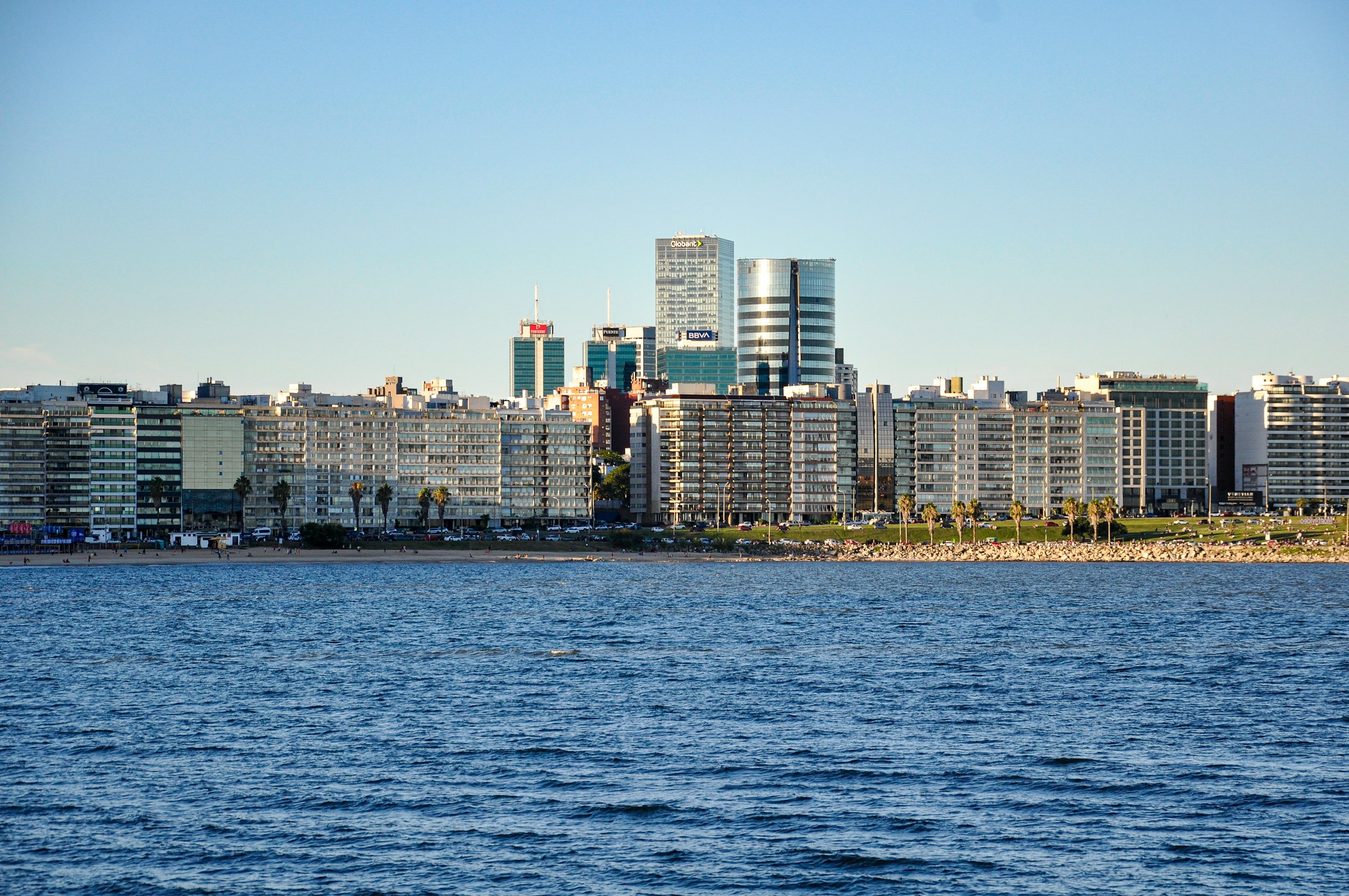 Montevideo waterfront and skyline across the blue Río de la Plata